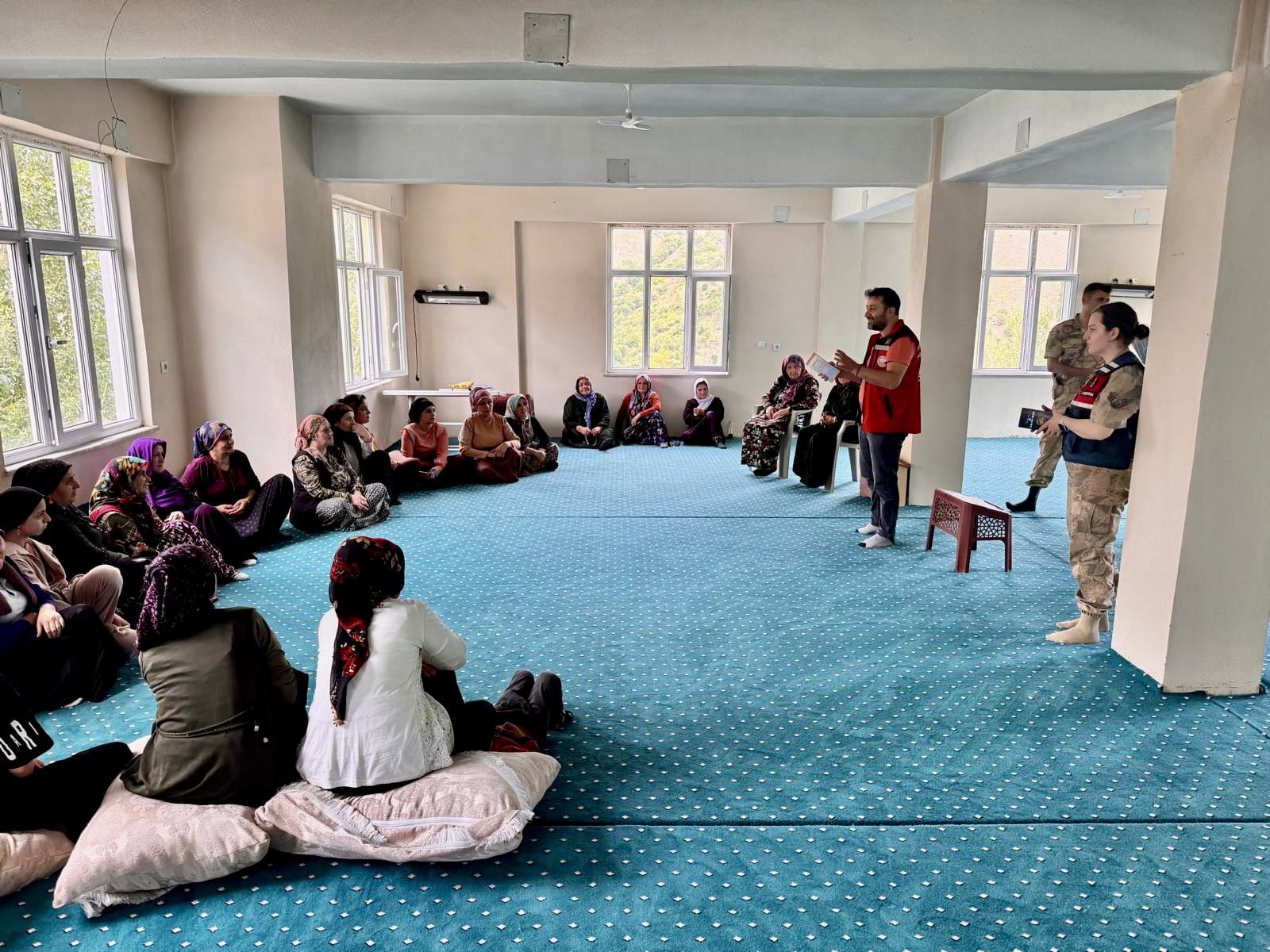 Durankaya Beldesinde “Kadına Yönelik Şiddetle Mücadele, İletişim ve Yasal Haklar” Eğitimi