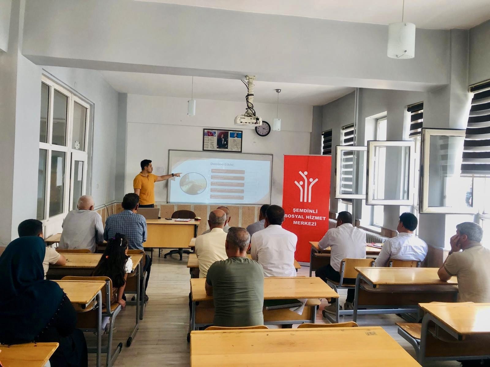 Şemdinli İlçemizde ‘Finansal Okuryazarlık’ Eğitimi