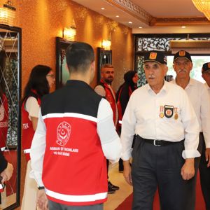 15 Temmuz Dolayısıyla Şehit Yakınları ve Gazilerimizle Bir Araya Geldik - fotoğraf 4