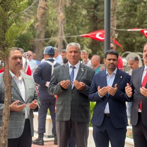 15 Temmuz Dolayısıyla Şehitliğimizi Ziyaret Ettik  - fotoğraf 4