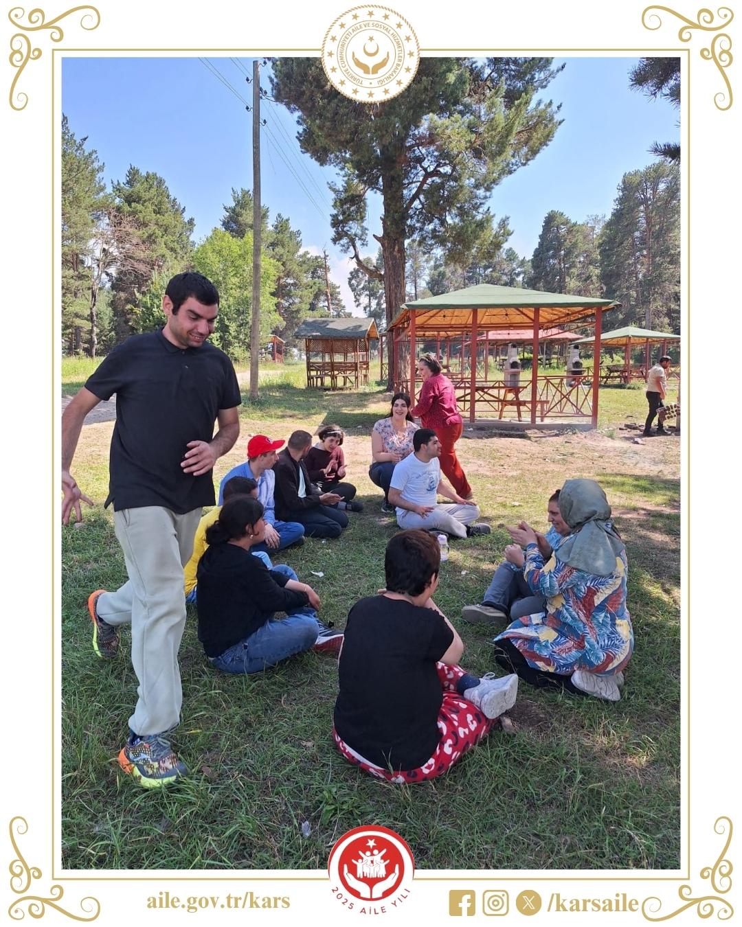 Kars Gündüz Engelli Bakım Merkezi’nden Piknik Etkinliği