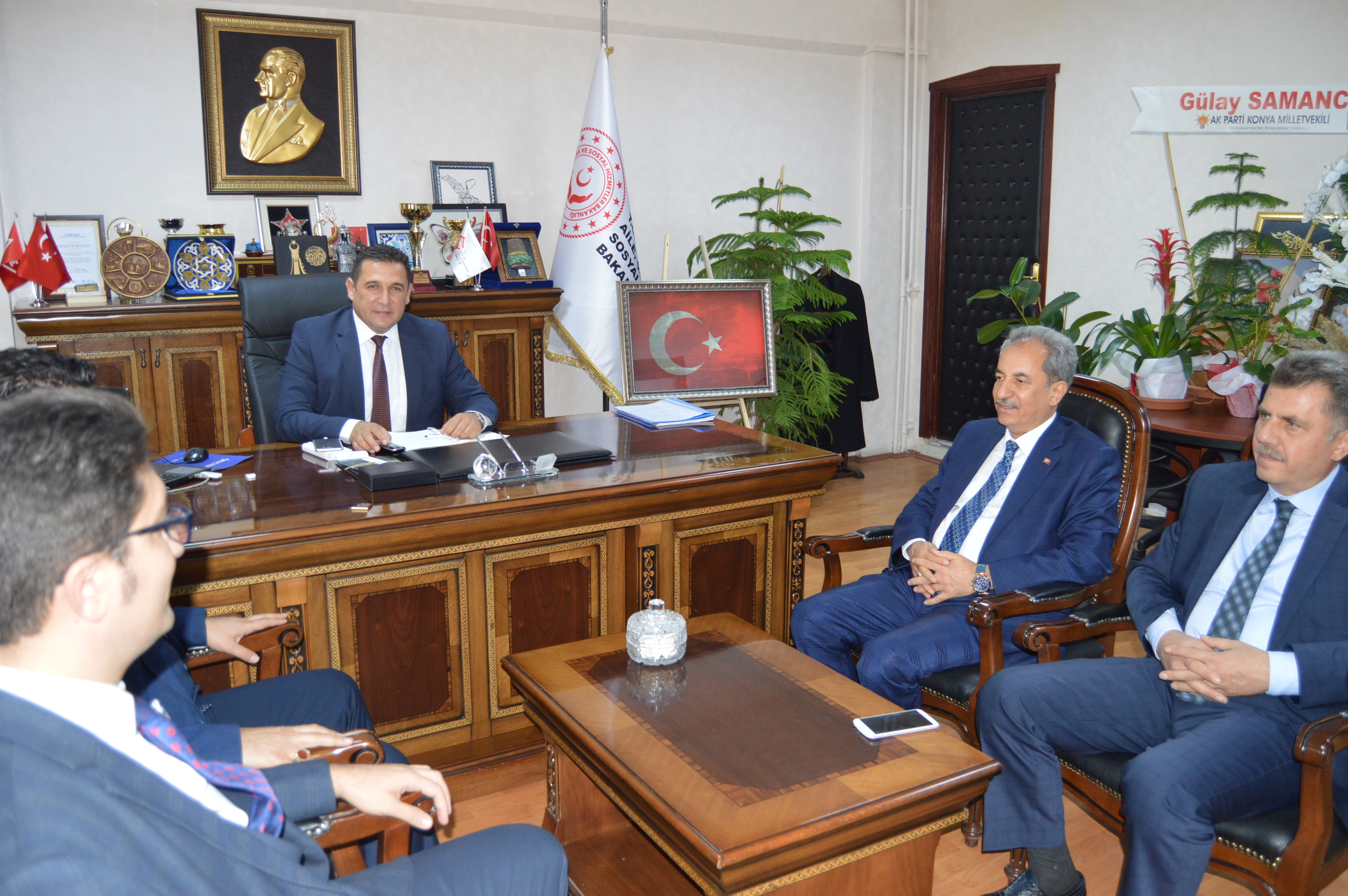 Akşehir Belediye Başkanı Dr. Salih AKKAYA İl Müdürümüz İbrahim AKYÜZ'ü Ziyaret Etti