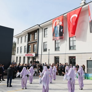 Bakanımız Mahinur Özdemir Göktaş, Mehmet Akif Ersoy Çocuk Evleri Sitesi'nin açılış töreninde konuştu: - fotoğraf 11