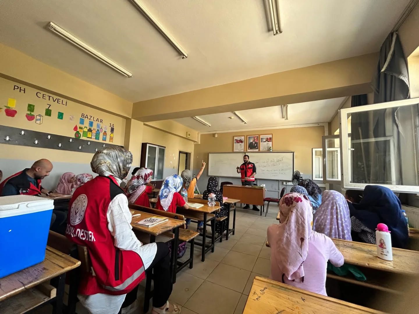 "Otizm Farkındalık" ve "Teknoloji Bağımlılığını Önleme" Konulu Eğitimleri Gerçekleştirdik - fotoğraf 3