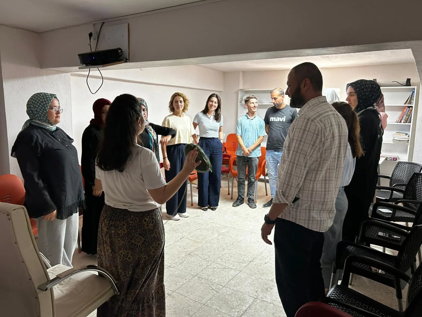 Afet ve Acil Durumlar Sonrasında Yetişkinlere Yönelik Psikoeğitim Kapsamında Grup Çalışması Gerçekleştirdik - fotoğraf 2