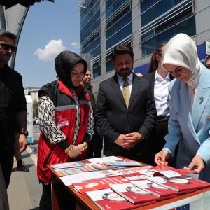 Bakanımız Göktaş, Bingöl'de Gönül Elçileri ile Koruyucu Aile Farkındalık Toplantısı'nda konuştu - fotoğraf 15