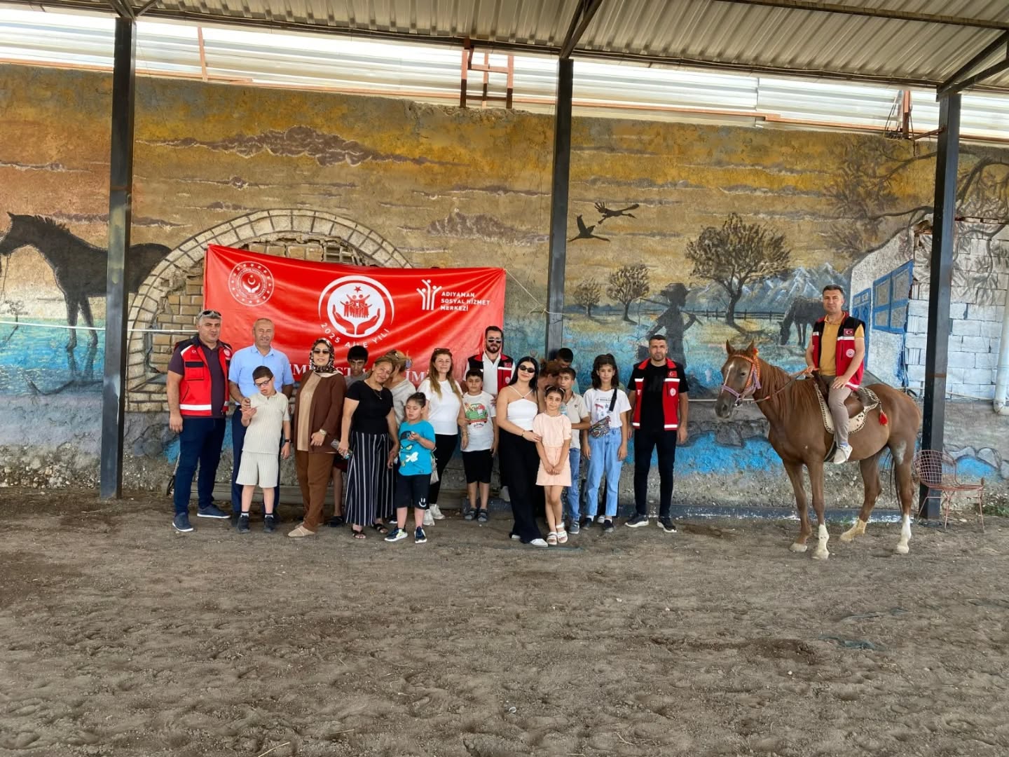 2025 Aile Yılı Kapsamında Atçılık ve Spor Kulübü’nü Ziyaret Ettik