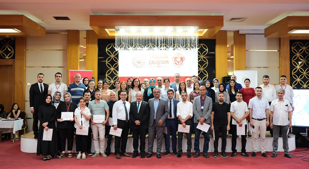 #AileYılı kapsamında, 1-2 Ekim 2025’te yapılacak II. Yaşlılık Şûrası öncesinde İl Yaşlı Çalıştayımızı gerçekleştirdik