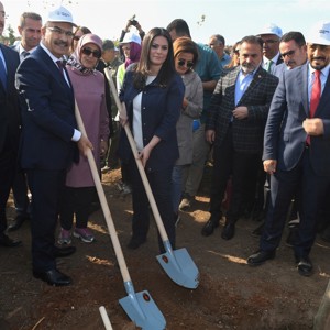 Yeşil Bir Türkiye için Fidanlar Toprakla Buluştu - fotoğraf 2