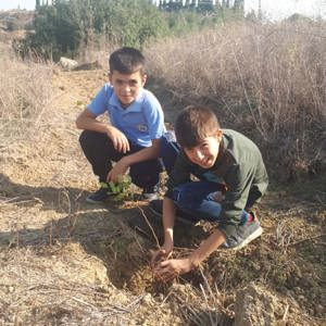 Yeşil Bir Türkiye için Fidanlar Toprakla Buluştu - fotoğraf 32