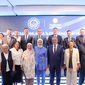 Aile ve Sosyal Hizmetler Bakanlığı ile THY arasında "ileri dönüşüm" protokolü imzalandı - fotoğraf 4