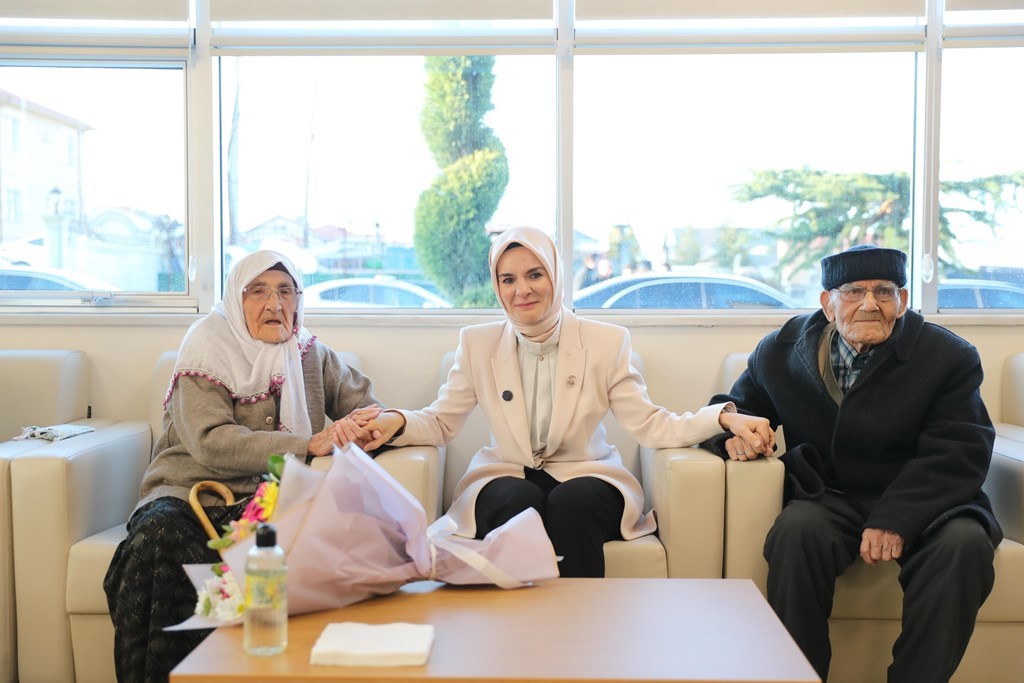 Eylül ayına ilişkin yaşlı aylığı ve engelli aylıkları hesaplara yatırılmaya başlandı