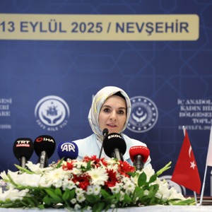 Bakanımız Göktaş "İç Anadolu Bölgesi Kadın Hizmetleri Bölgesel İstişare Toplantısı"na başkanlık etti - fotoğraf 1