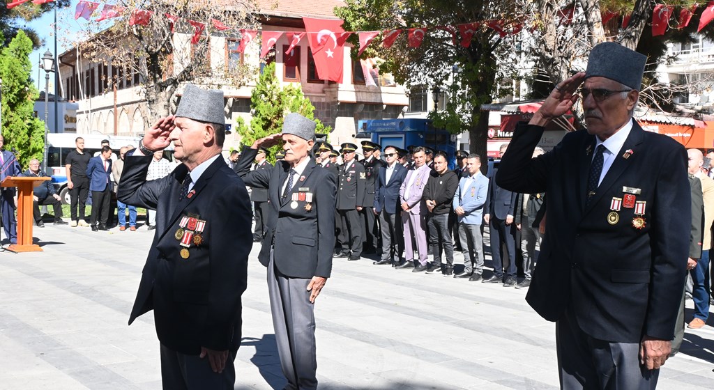 Karaman’da “Kahramanlarla Kardeşlik Yolunda” Yürüyüşü ve Anlamlı Ziyaretler