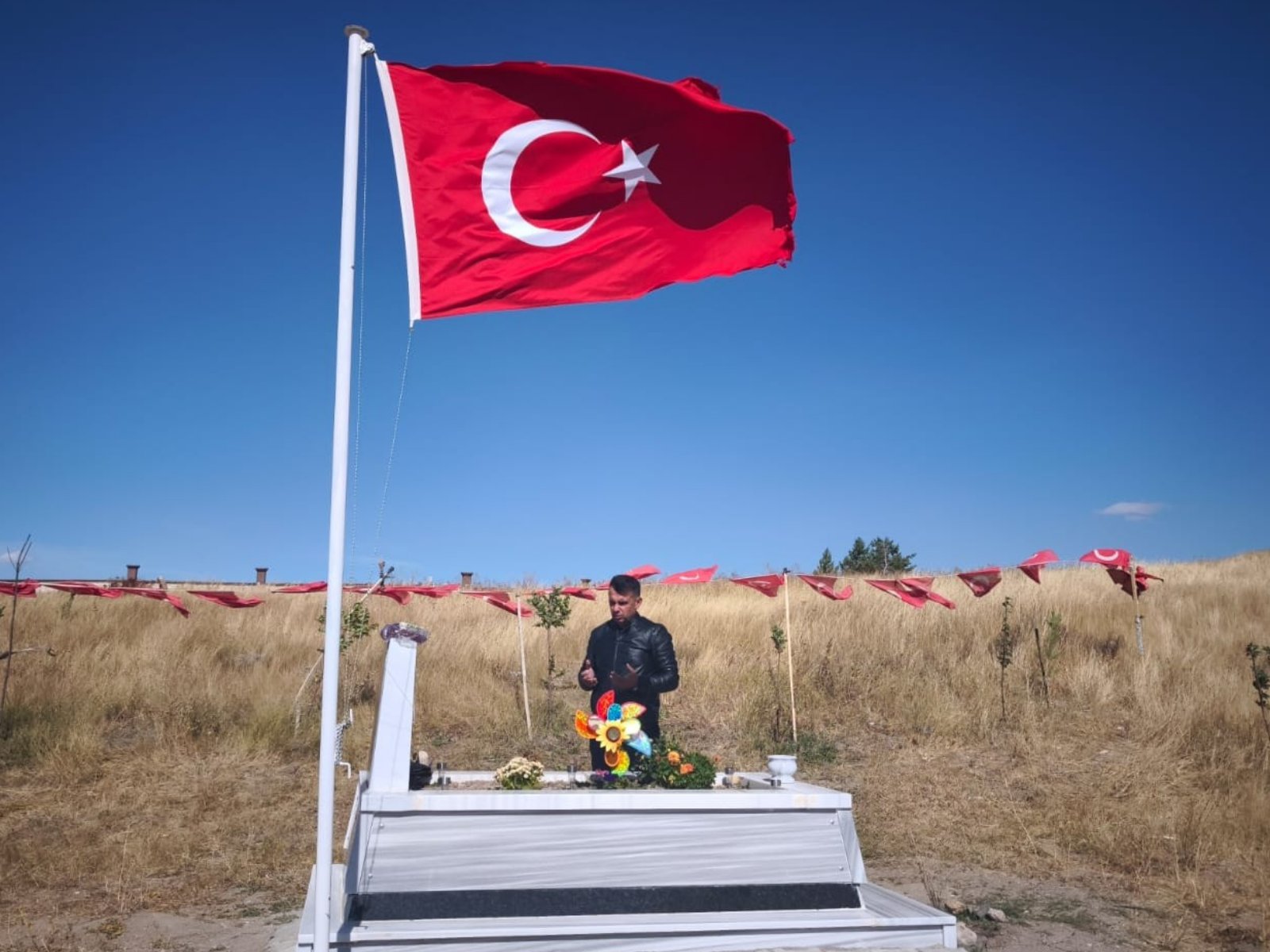 Şehit P. Uzm. Çvş. Osman Nurettin Tokyürek’in Kabir ve Aile Ziyareti