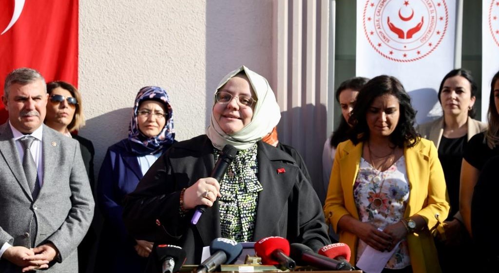 Minister of Family, Labour and Social Services Zehra Zümrüt SELÇUK  Opened Sinop Disabled Care Center