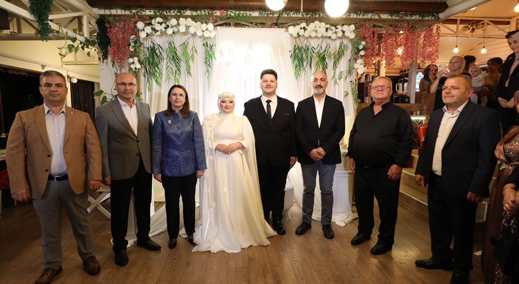 Gazimiz Ferdi Kalpaklı ile Zeynep Sude Kahraman’ın Nişan Merasimi