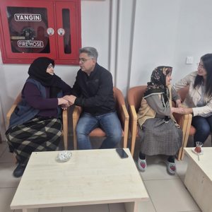 İsmail Hakkı Toprak Huzurevindeki büyüklerimizi ziyaret  - fotoğraf 2