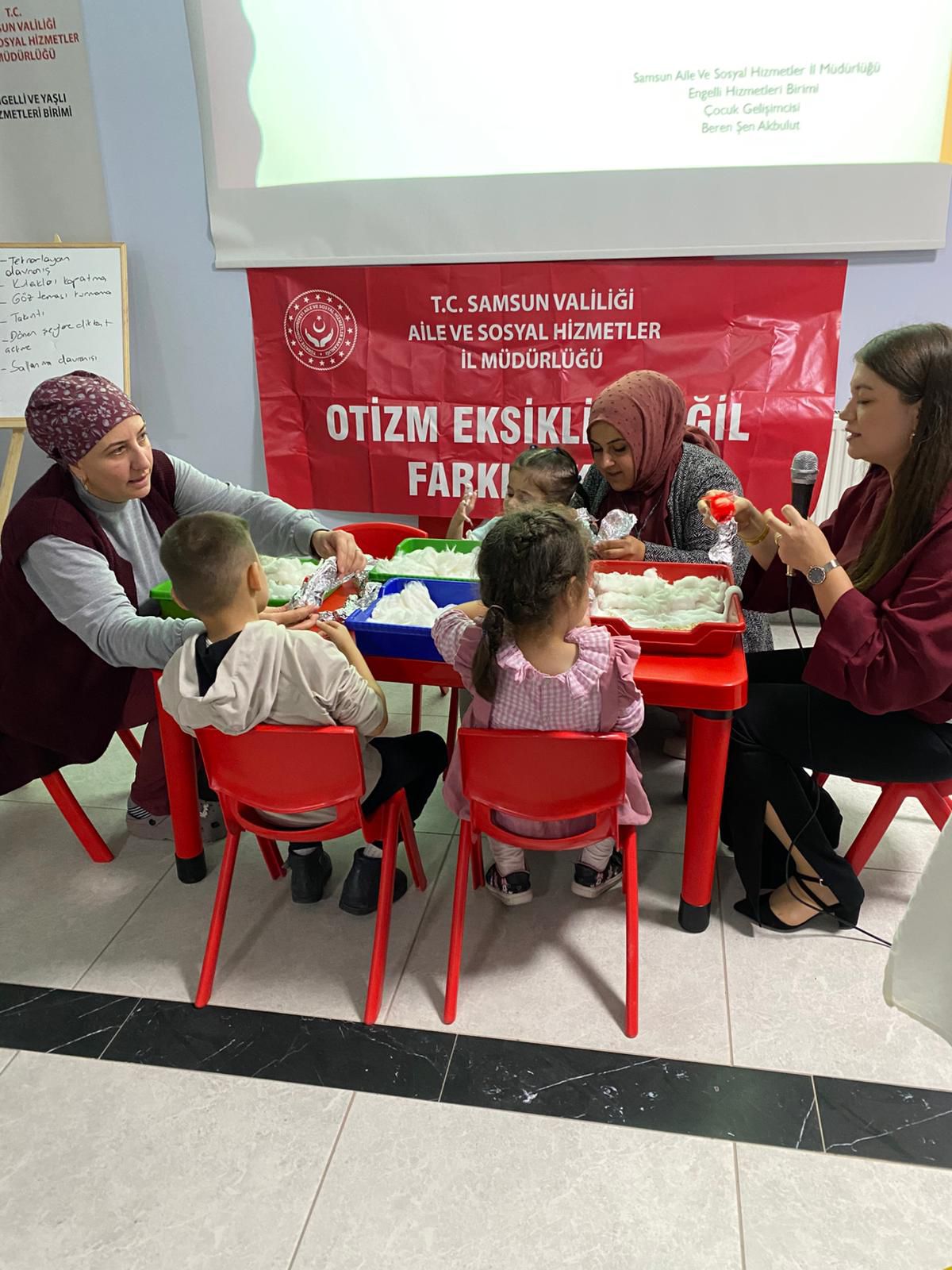 Samsun’da Otizm Farkındalığına Yönelik Eğitim ve Atölye Çalışması Gerçekleştirildi
