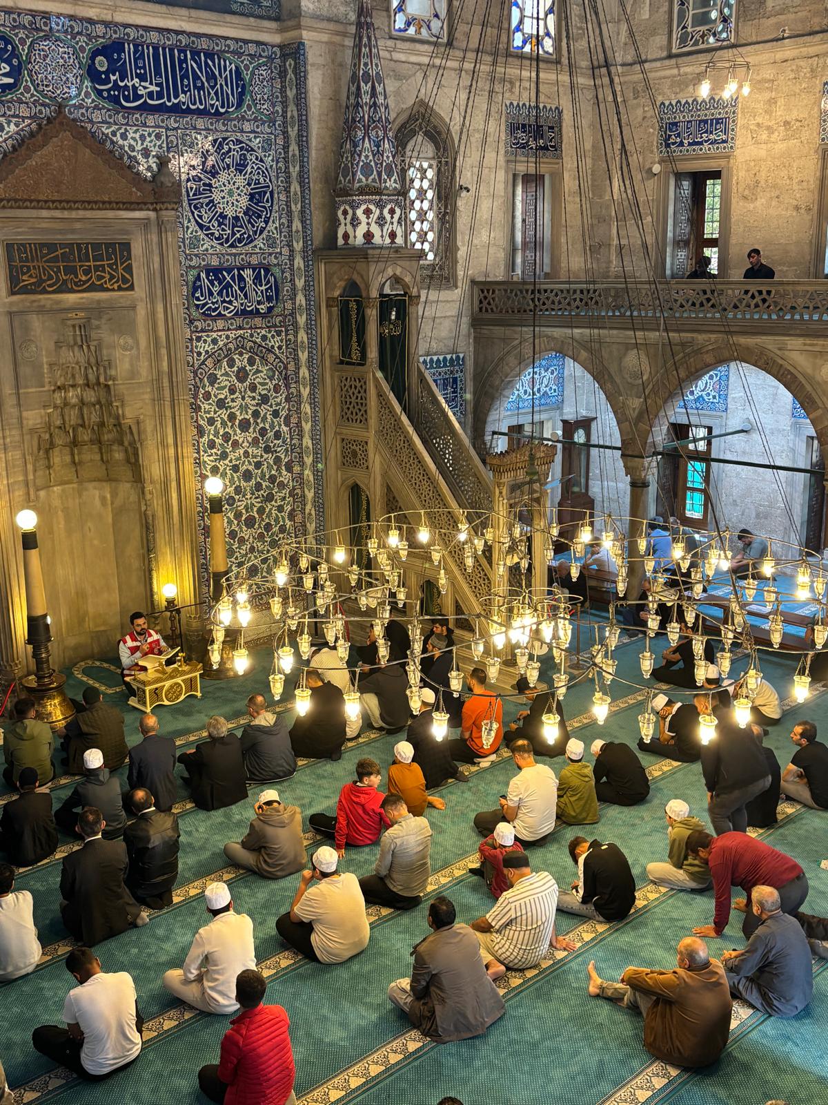 Sosyal Hizmet Merkezlerimiz Tarafından İlimiz Genelindeki Camilerde Cuma Namazı Öncesi Koruyucu ve Önleyici Hizmetlerimiz Kapsamında Farkındalık Eğitimlerimiz Devam Ediyor