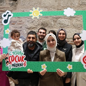 Aile ve Sosyal Hizmetler Bakanımız Göktaş, Yeşilayın çocuk müzikaline katıldı - fotoğraf 3