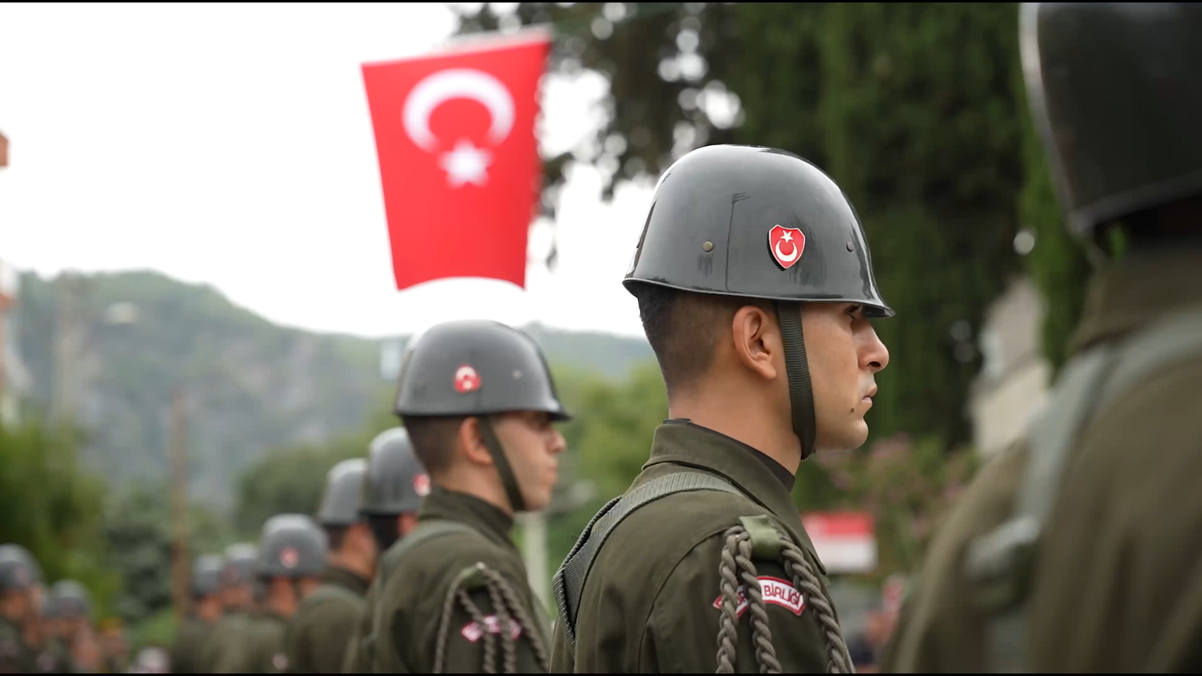 Şehidimiz Topçu Uzman Çavuş Servet Ökkeş Çakır, Osmaniye’de toprağa verildi.