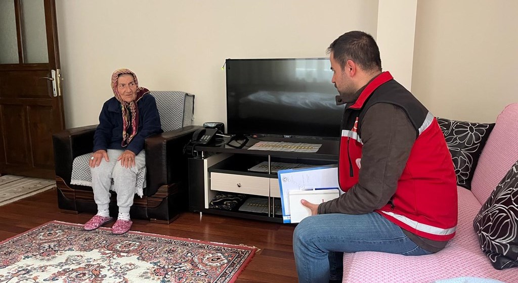 Evde Bakım Yardımı Hesaplara Yatırılmaya Başlandı