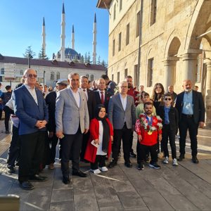 🏋️‍♂️ Dünya Şampiyonumuz Sivas’ta - fotoğraf 1