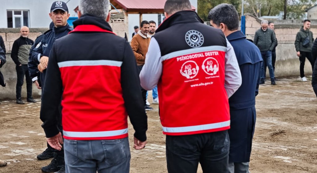 ŞEHİDİMİZ YALÇIN DEMİR'İN KIYMETLİ ANNESİNİN VEFATI DOLAYISIYLA CENAZE MERASİMİNE KATILDIK