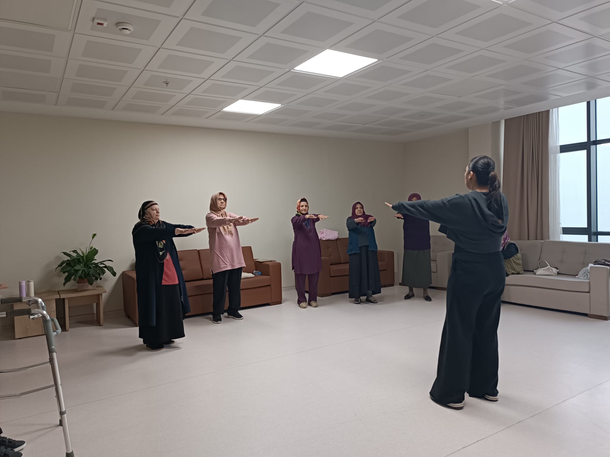 Kocaeli Huzurevinde Sosyal ve Sportif Etkinliklerle Aktif Yaşam Destekleniyor