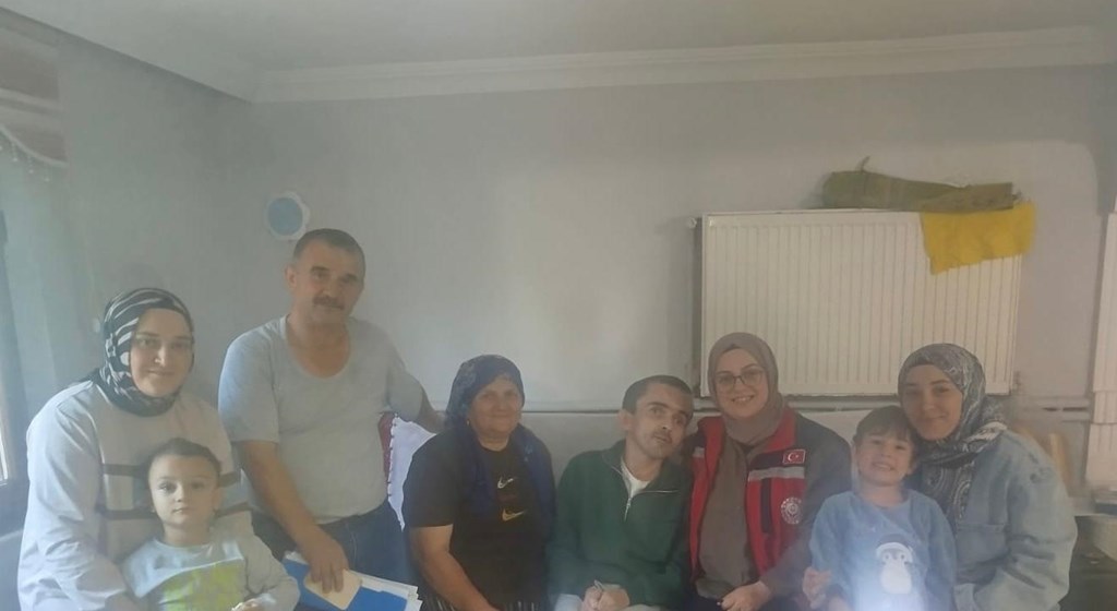 4 Kuşak Bir Arada: Eş Ailesine Anlamlı Ziyaret