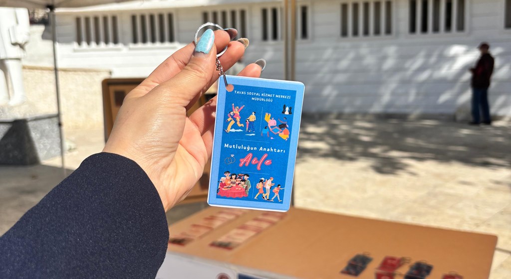 Tavas SHM Tarafından Aile Yılı Kapsamında Bilgilendirme ve Farkındalık Çalışması Düzenlendi