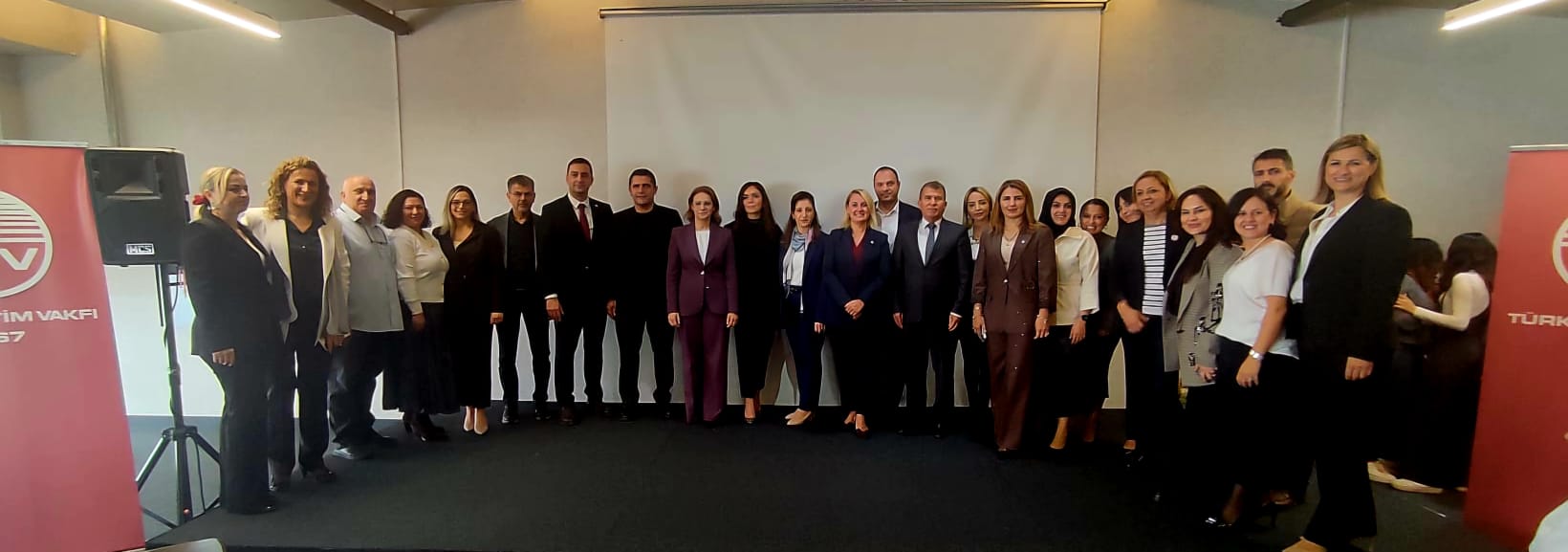 Türk Eğitim Vakfı’nın değerli yöneticileri ve gönüllülerinin ev sahipliğinde gerçekleştirilen programda, Koruyucu Aile Hizmeti tanıtıldı.