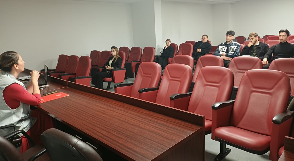 Gençlerimiz İçin İş Hayatına Uyum Semineri Düzenlendi