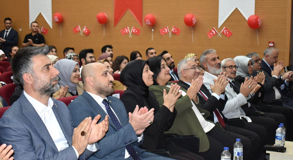 Ailemle Cumhuriyet Coşkusu