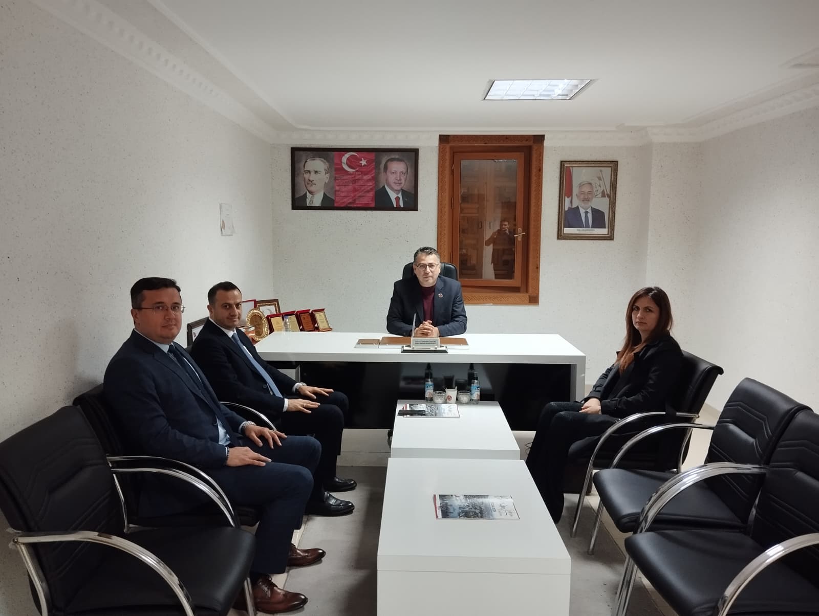 İl Müdürümüz Selim Köse, Muhtarlar Derneği Başkanı ile Bir Araya Geldi