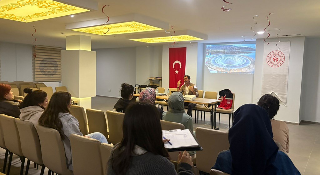 Kadına Yönelik Şiddetle  Mücadele,Erken Yaşta Zorla Evlilikle Mücadele ve Evlilik Öncesi Eğitimi