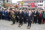 29 Ekim Cumhuriyet Bayramı’nın 102. yıl dönümü kutlamaları "Çelenk Sunma Töreni" ile başladı