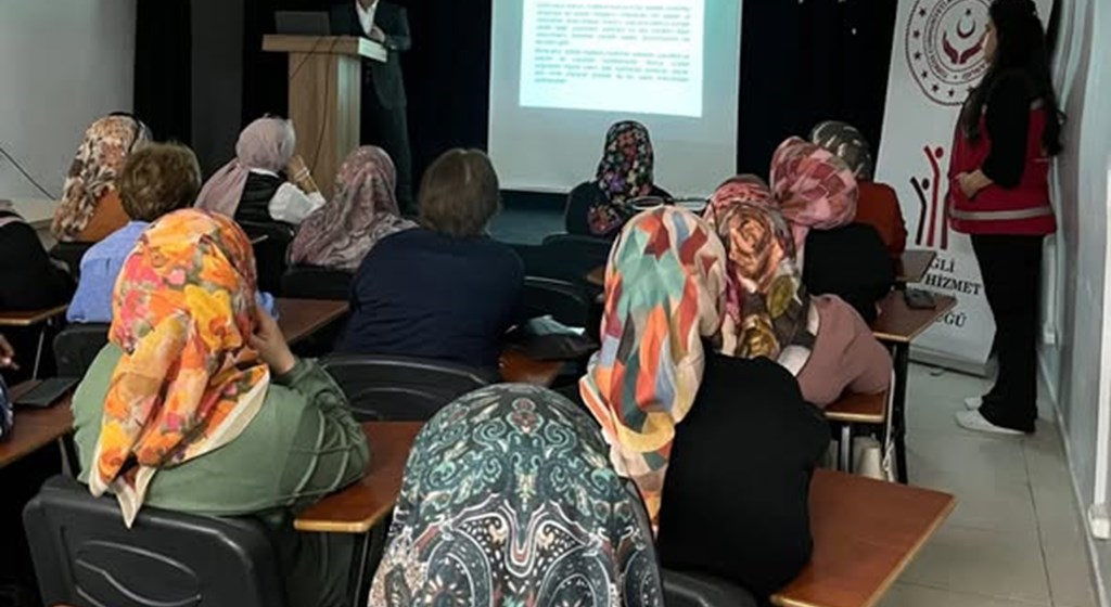 6284 sayılı Ailenin Korunması ve Kadına Karşı Şiddetin Önlenmesine Dair Seminer Düzenlendi