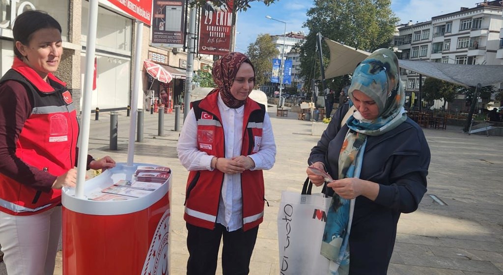 Altınordu’da Aile Yılı Etkinlikleri Kapsamında Bilgilendirme Standı Kuruldu