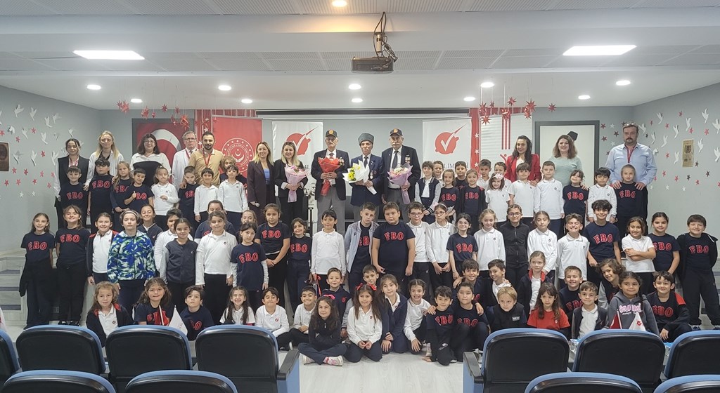 Kahraman Gazilerimiz Öğrencilerle Bir Araya Geldi