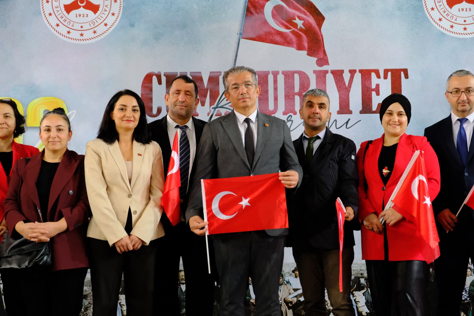 Cumhuriyet Işığıyla Aydınlanan 102 Yıl 