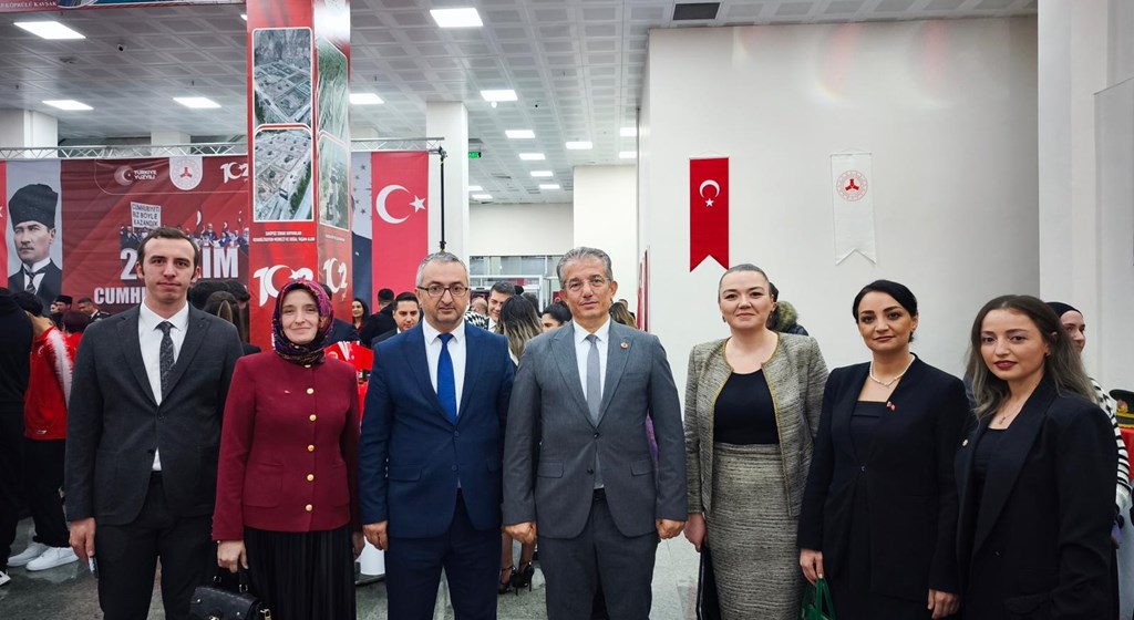 102 Yıldır Aynı Cesaret, Aynı İnanç