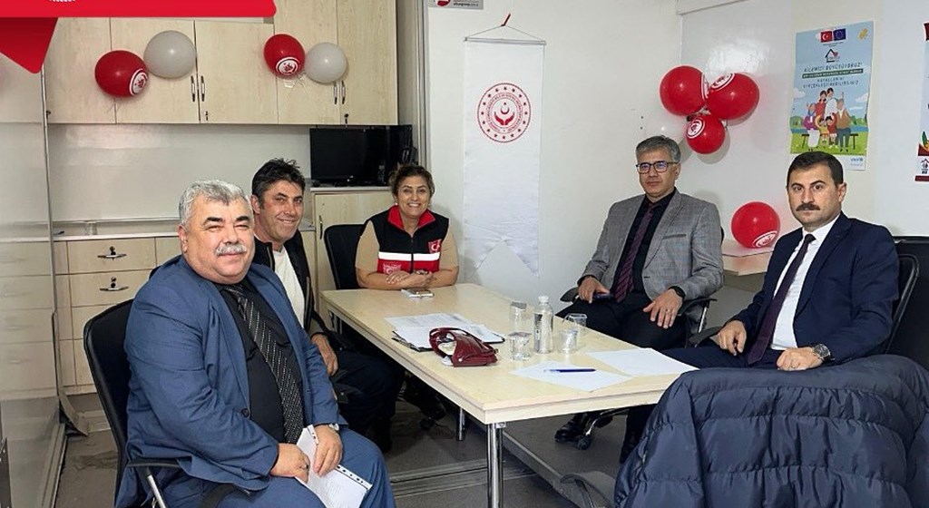 Mobil Sosyal Hizmet Aracımızda Sahadaki Çalışmalar Görüşüldü