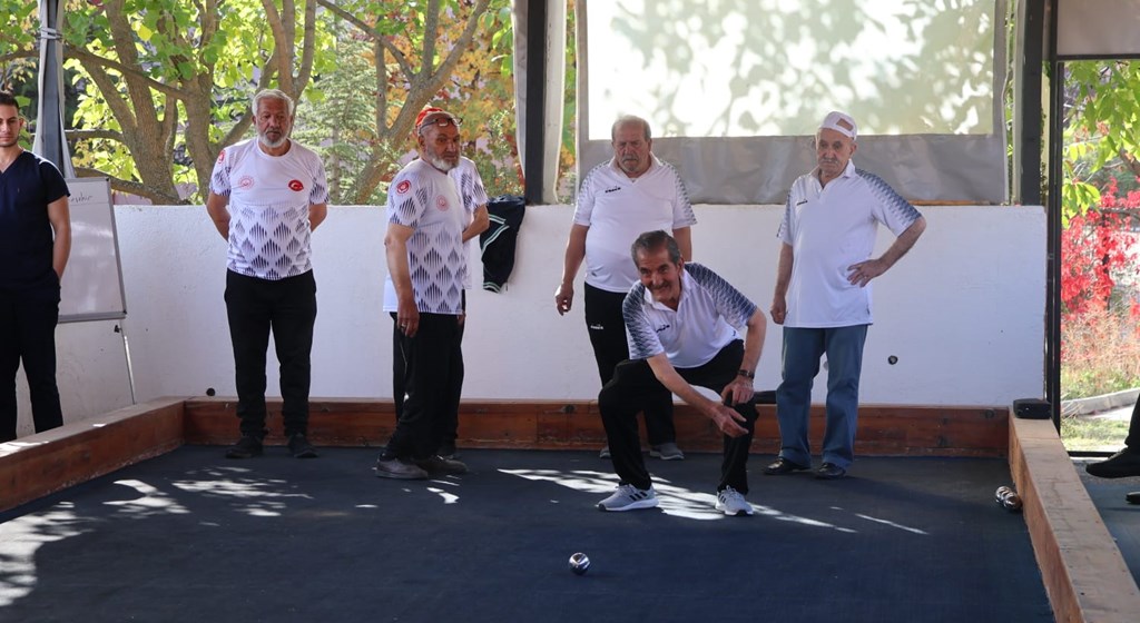 60 Yaş ve Üstü Yetişkin Gençler Bocce Turnuvaları
