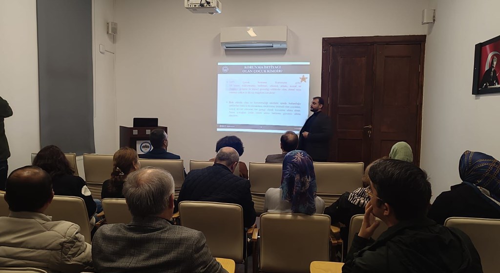 İl Kültür ve Turizm Müdürlüğü ve Müze Müdürlüğü'ne Koruyucu Aile Eğitimi