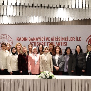 Aile ve Sosyal Hizmetler Bakanımız Göktaş Bursa’da kadın sanayici ve girişimcilerle buluştu - fotoğraf 2