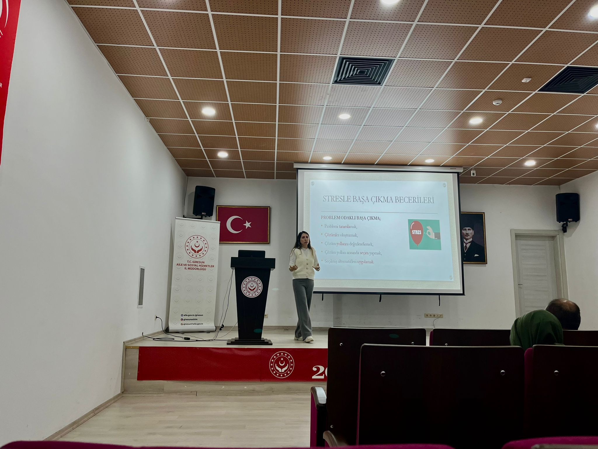 Stres Yönetimi ve Problem Çözme Eğitimi Düzenlendi