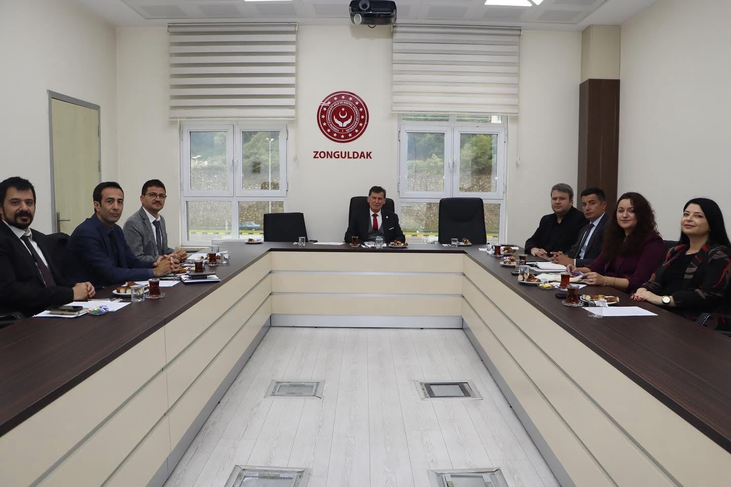 Sosyal Hizmet Merkezi Müdürlükleri Koordinasyon ve Değerlendirme Toplantısı Yapılmıştır.