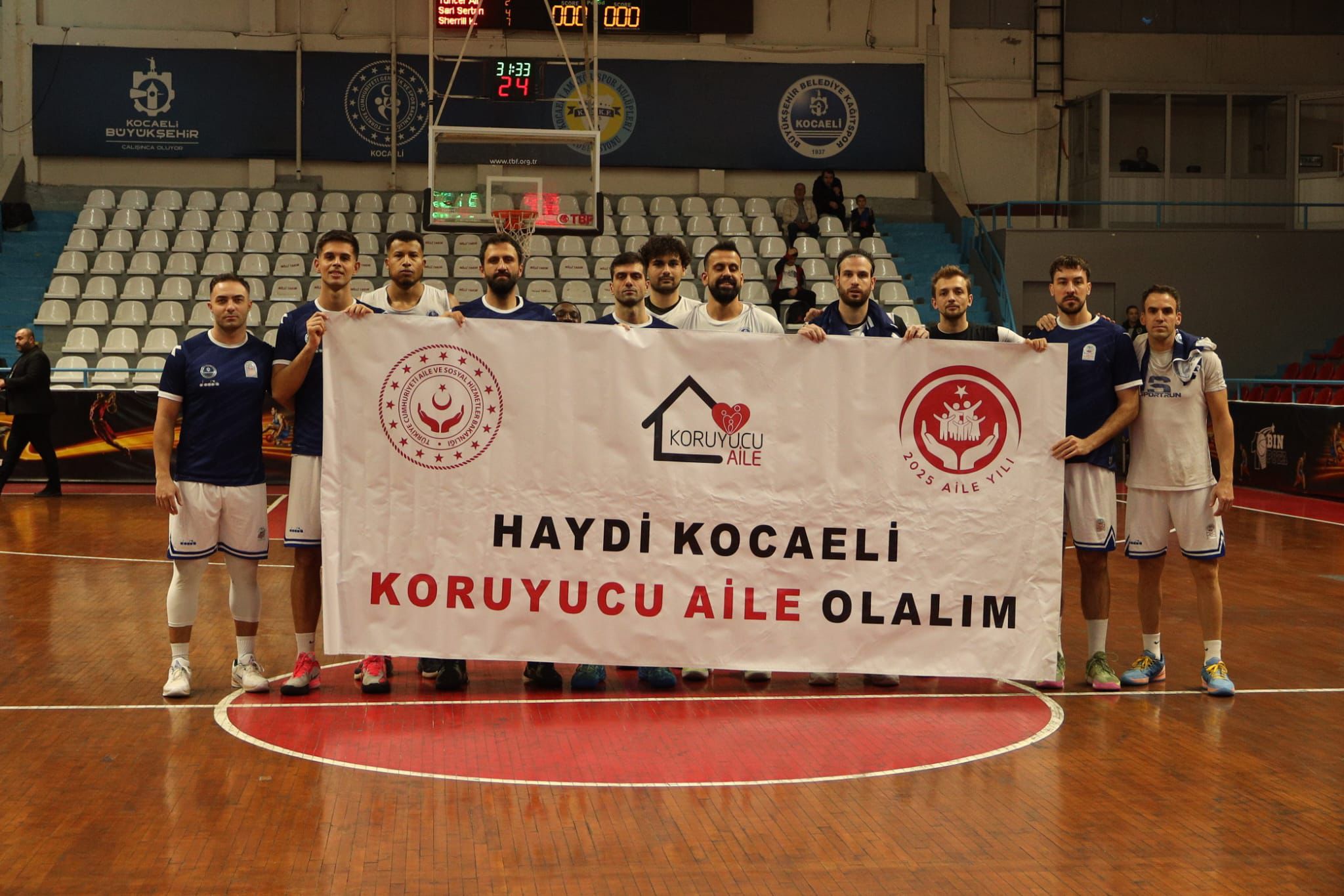 “Haydi Kocaeli, Koruyucu Aile Olalım!” Çağrısı Spor Salonunda Yankılandı